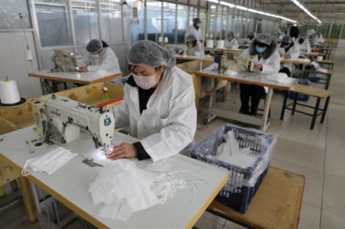 密云服裝廠變身口罩廠，她們功不可沒 巾幗連身“衣”變“盾”